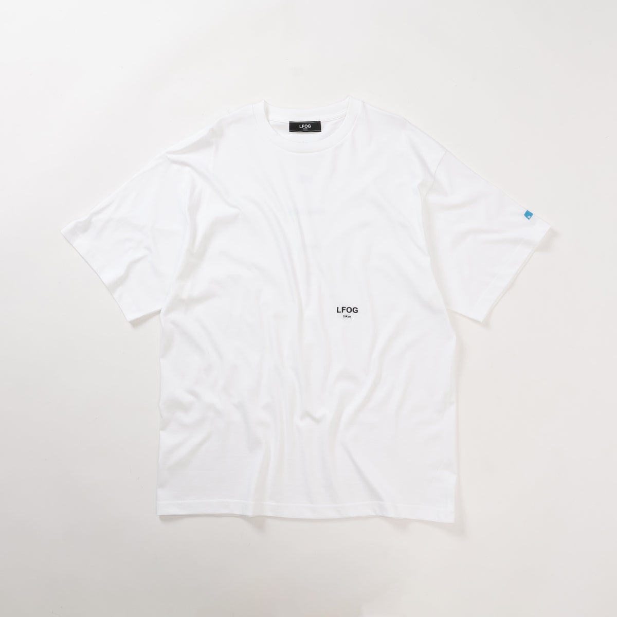 AUTHENTIC S/S STACKED GRAPHIC TEE